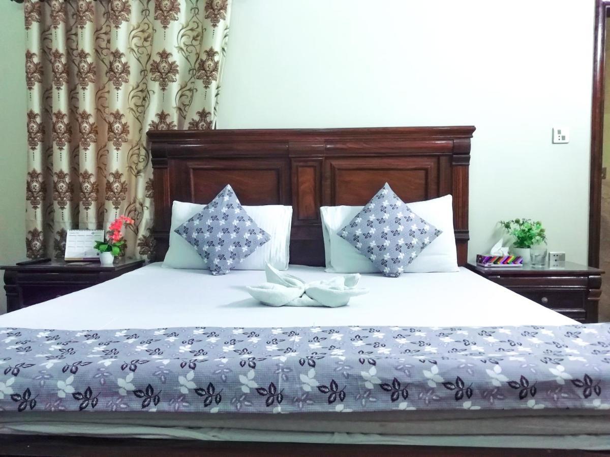 Luxury Living Rooms Near Agha Khan, Millennium, Nueplex การาจี ภายนอก รูปภาพ